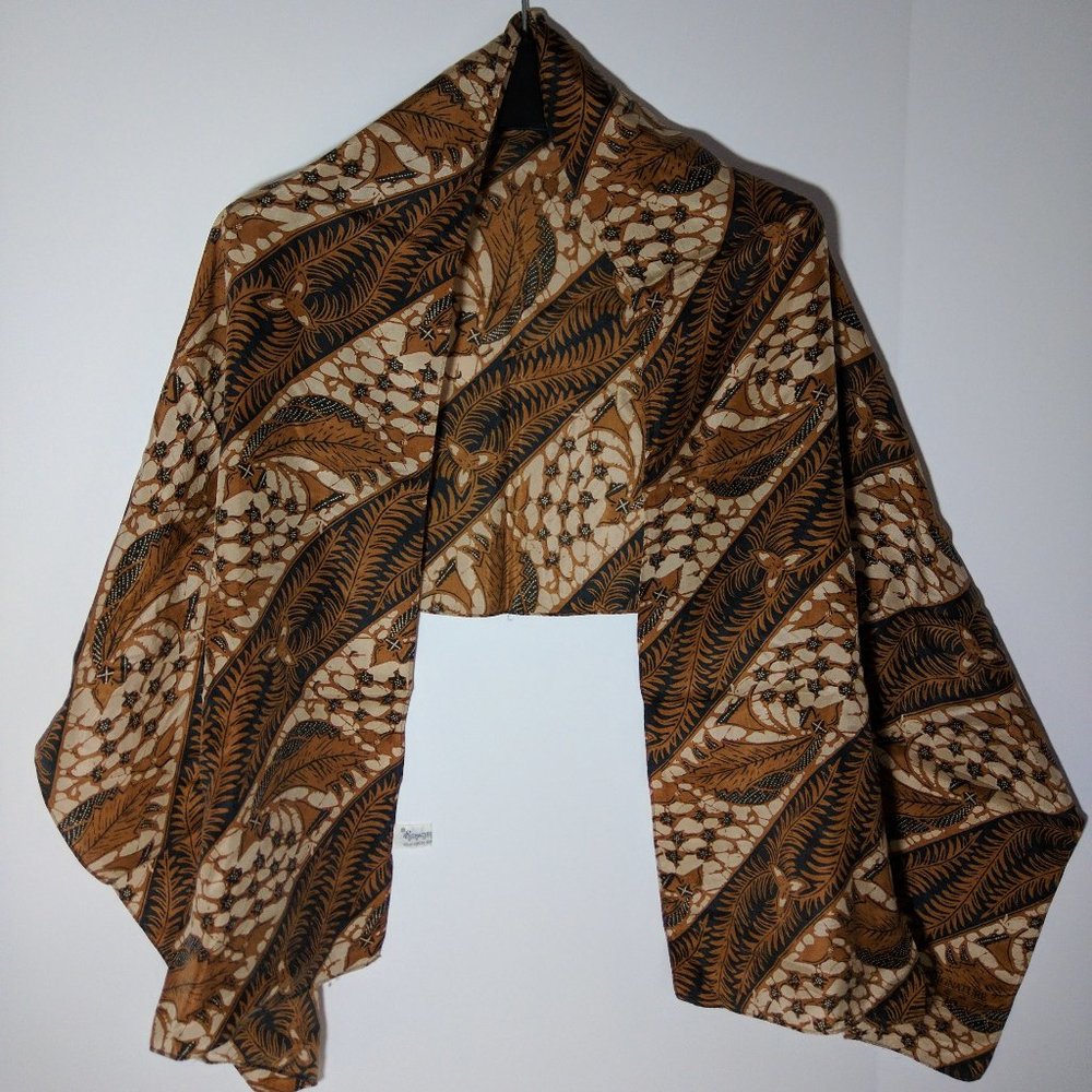 Scarf - 100% SILK by SIGNATURE ECHO!